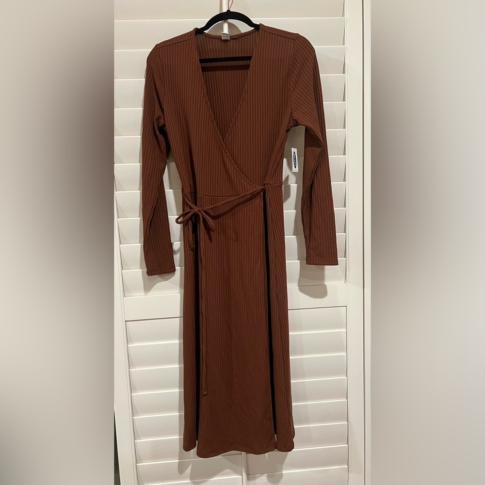 Old Navy Chocolate Long Sleeve Wrap Dress